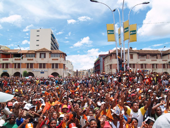 Anti-government protestors in the capital of Madagascar, Antananarivo. Photo by IRIN.