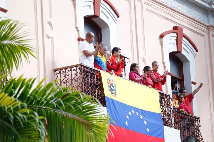 Maduro at palace Image public domain
