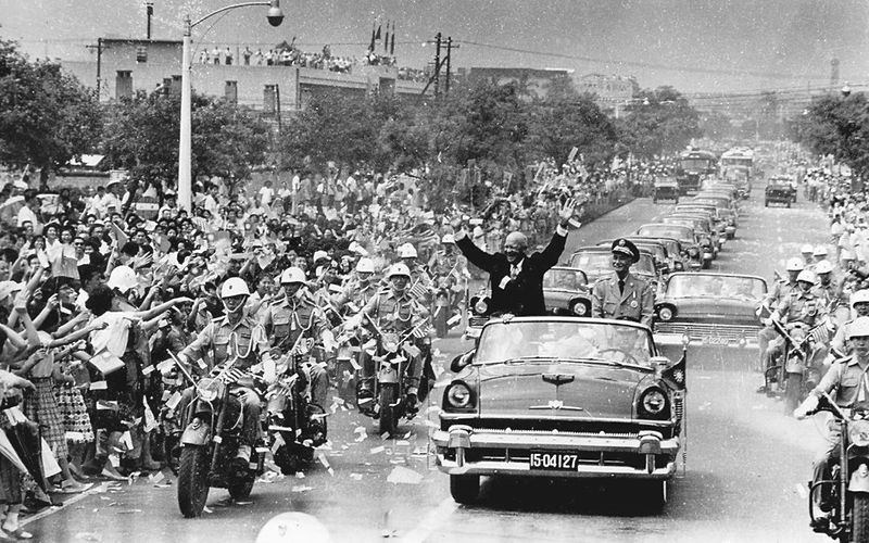 Chiang Kai shek and the KMT Image 姚琢奇 public domain