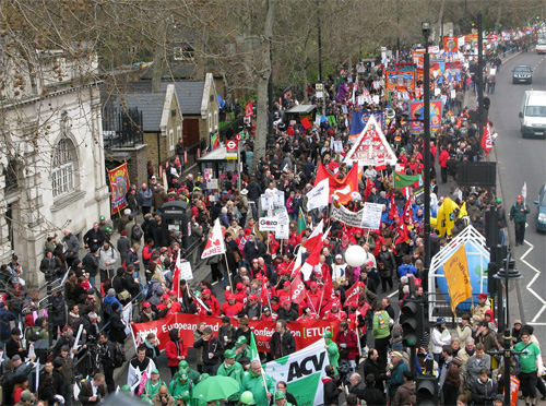 Around 35 thousand people packed into central London on Saturday, March 28 in a militant protest at the upcoming G20 summit. Photo by G20Voice on flickr.