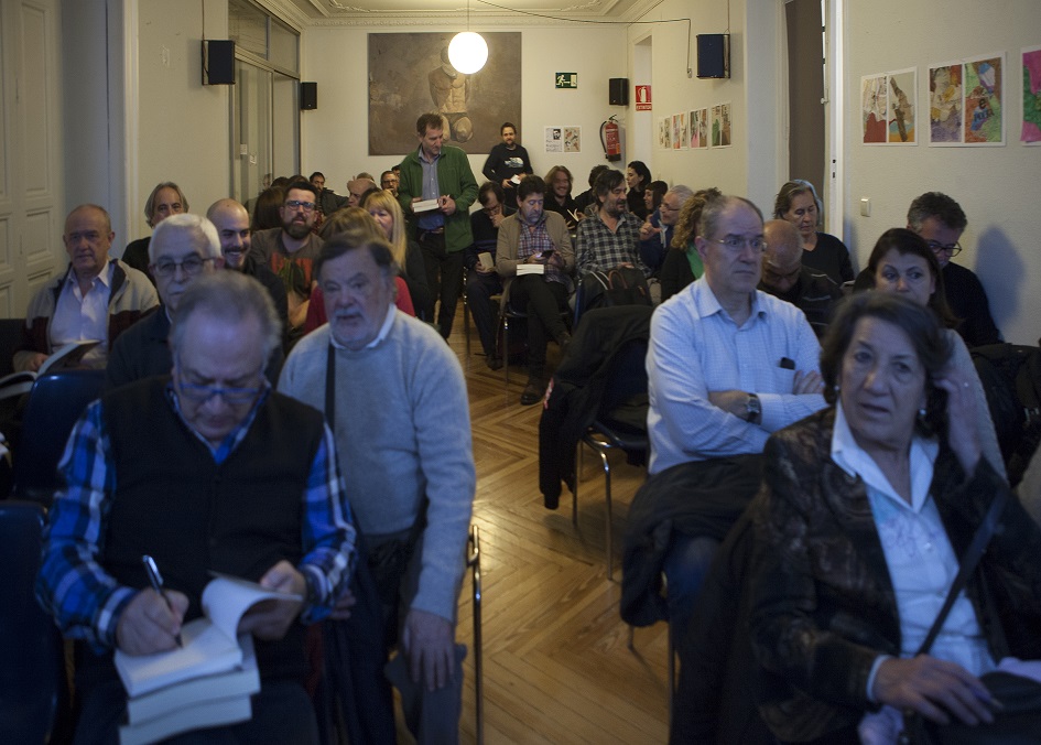 Crowd at Madrid launch of Stalin Image own work