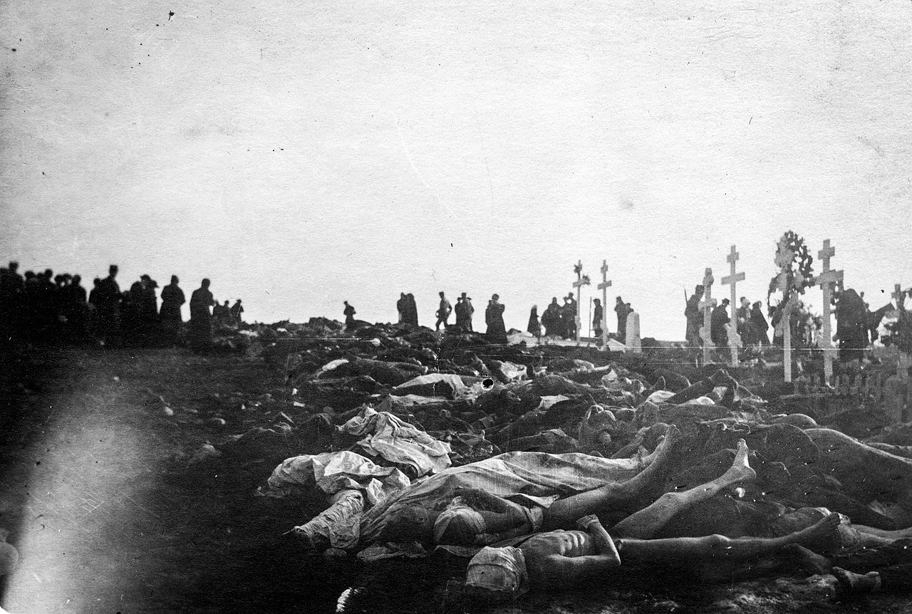 Unburied bodies of Reds after Battle of Tampere Image public domain