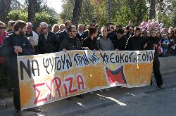 2011-10-28 Syriza banner-PIAZZA del POPOLO