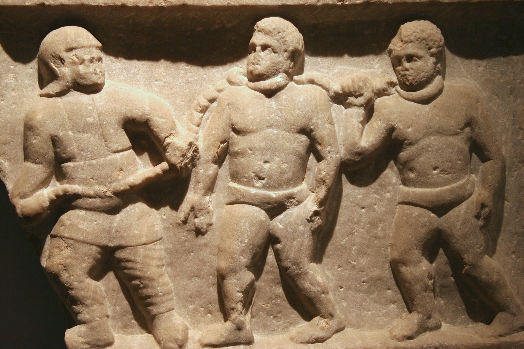 罗马人的上锁奴隶。//图片来源：Jun, Flickr