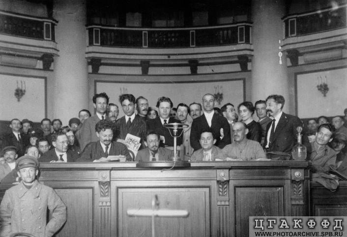 2nd Congress of Soviets of the Nothern region presidium Image public domain