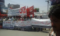 Multan3 garment workers