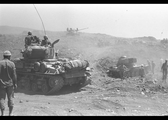 Israeli tanks Golan Heights 1967 cred Government Press Office Israel