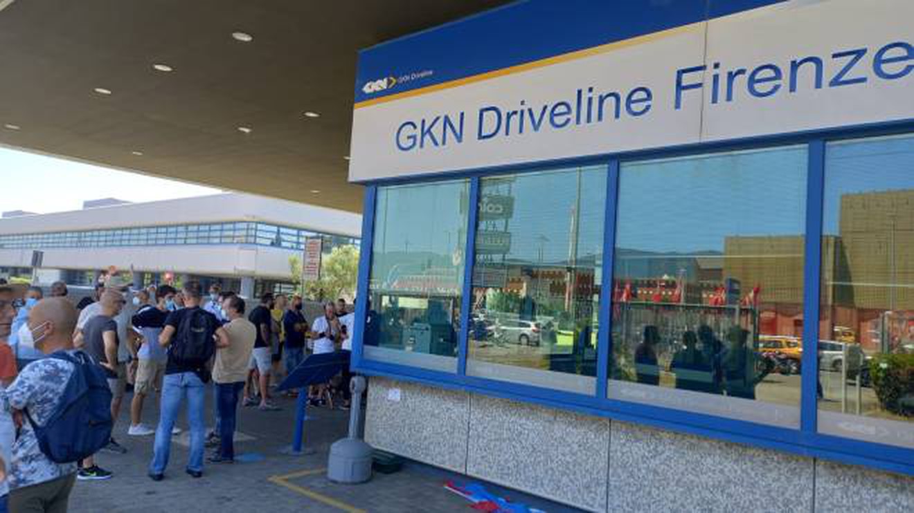 GKN workers gates Image 