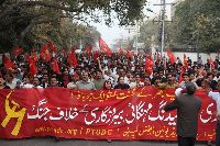 Delegates-demonstrate-in-Lahore