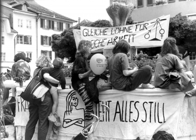 The womens strike in 1991 involved 500000 people Image Sozialarchiv