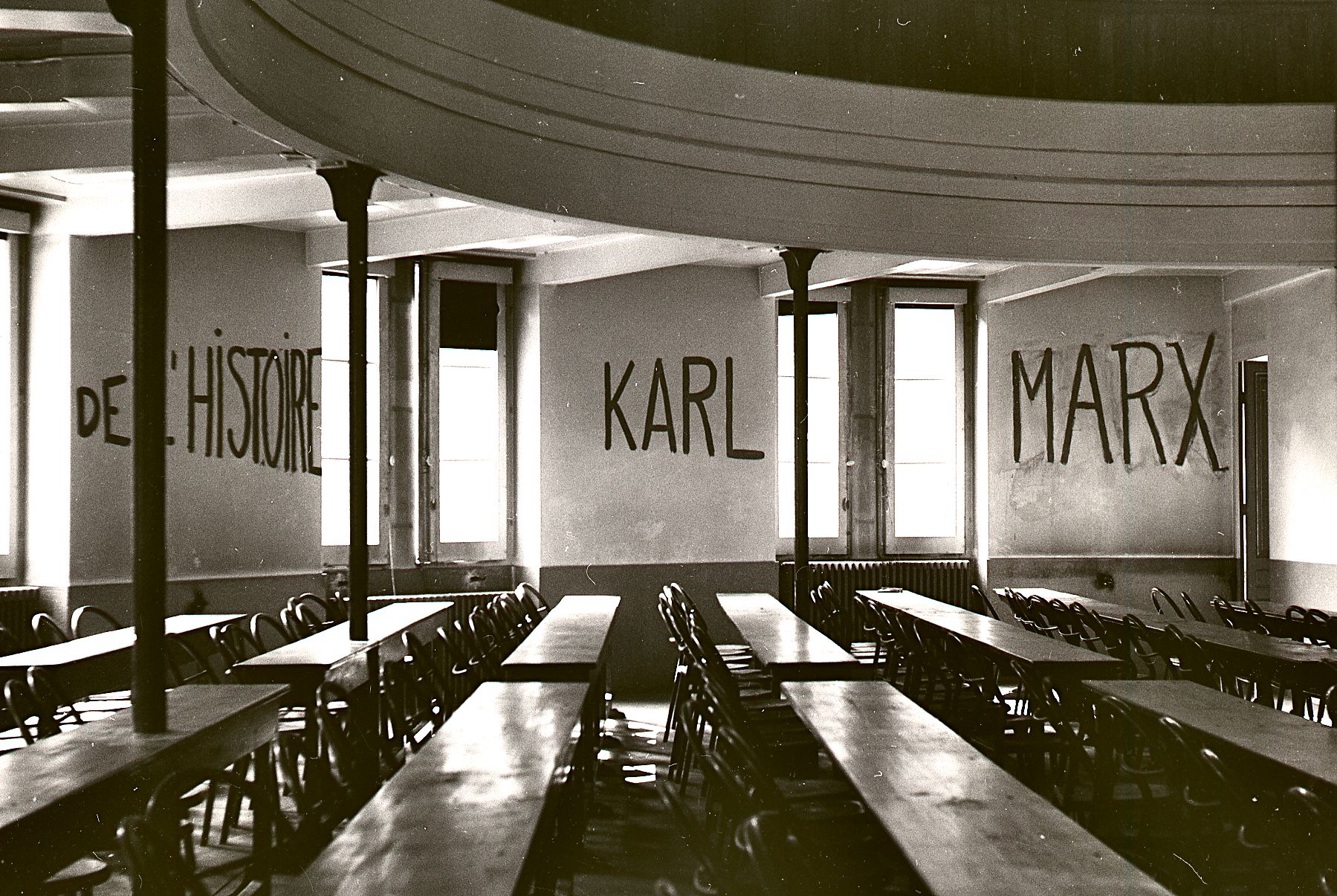 Graffito in University of Lyon classroom during student revolt of 1968 Image public domain