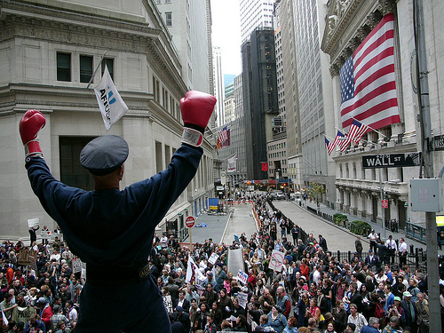 New Yorkers protesting against the bailout plan. Photo by 'how are things on the west coast?' on Flickr.